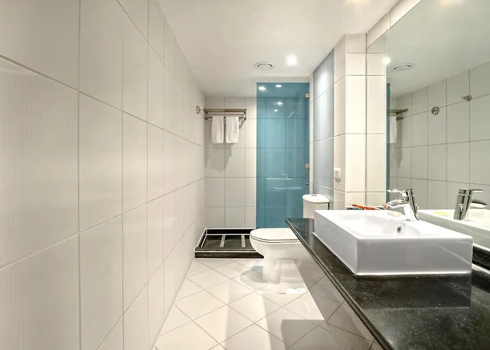 Xperience Kiroseiz Parkland אתר נופש 5*