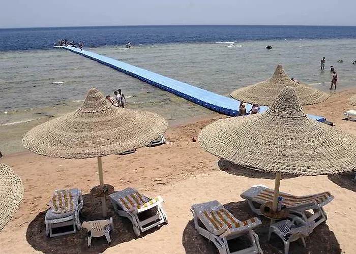 إكسبرينس كيروسيز بارك لاند منتجع 5*